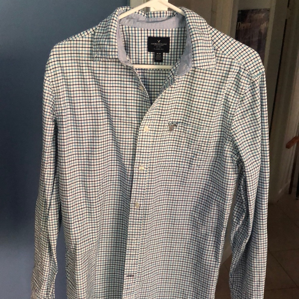 American Eagle Button down shirt